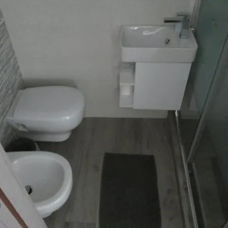 Konukevi La Terrazza Del Golfo 3*